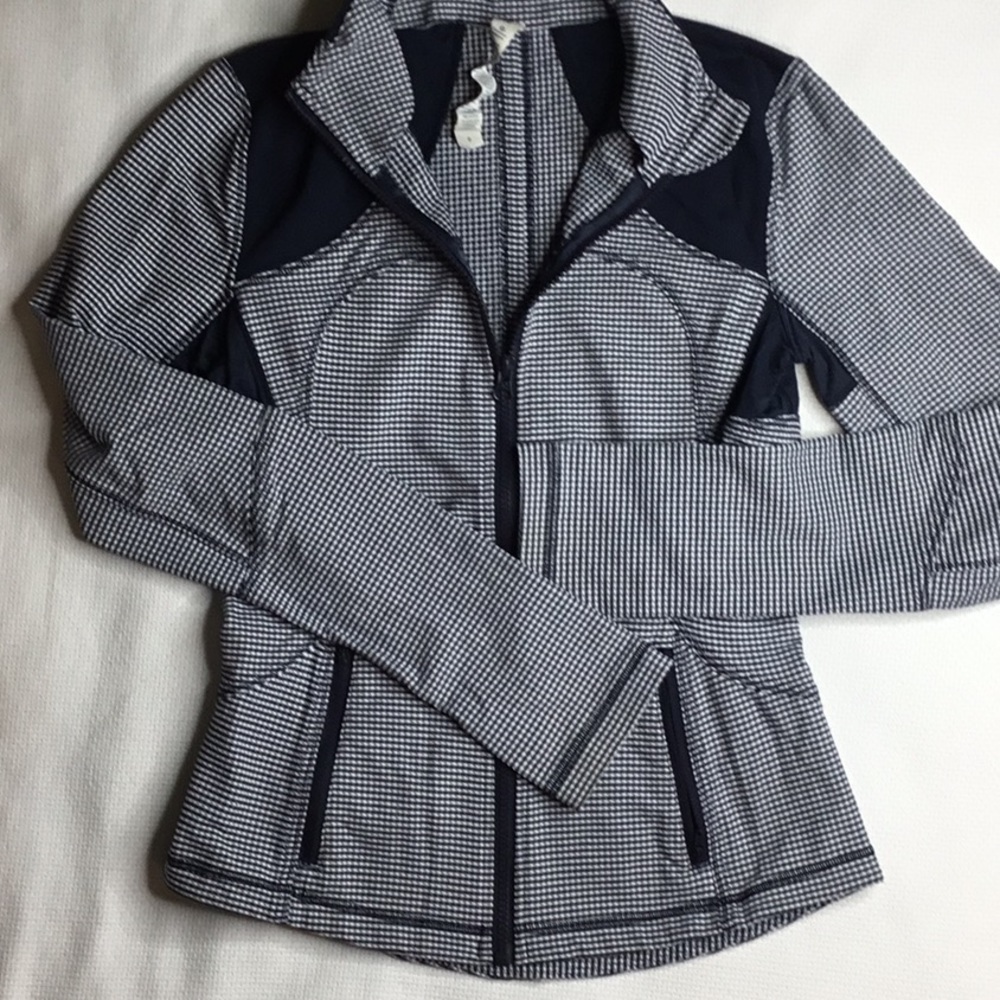 Lululemon zipper front jacket